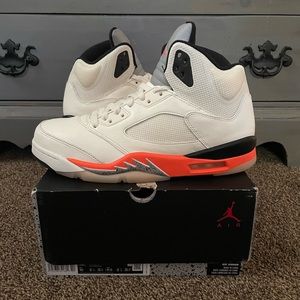 Jordan Retro 5 “Shattered Backboard”